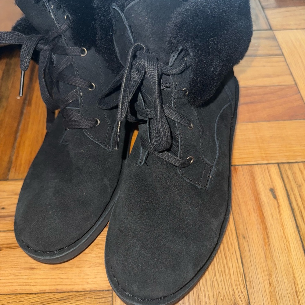 UGG Quincy Combat Suede Lace Up Fold Over Ankle Boots